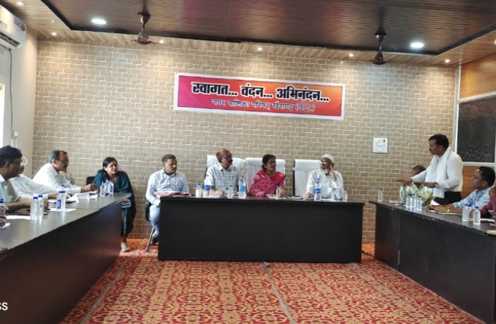 नगर पालिका की सामान्य सभा में गूंजे जनहित के सवाल, आरोप-प्रत्यारोप और तीखी बहस से गरमाया सदन