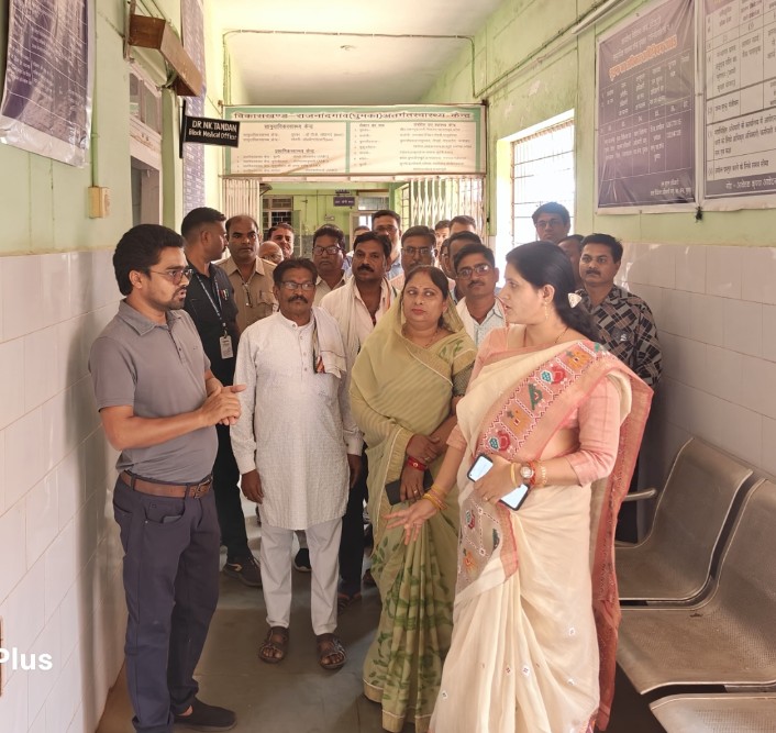 स्वास्थ्य सेवाओं पर सख्ती: घुमका हॉस्पिटल निरीक्षण में गरजीं विधायक हर्षिता स्वामी बघेल