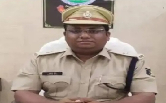 Big Breaking : नक्सल हिंसा की आग में एक और वीर सपूत शहीद, एडिशनल एसपी आकाश राव गिरीपूंजे वीरगति को प्राप्त, टीआई सहित कई जवान घायल